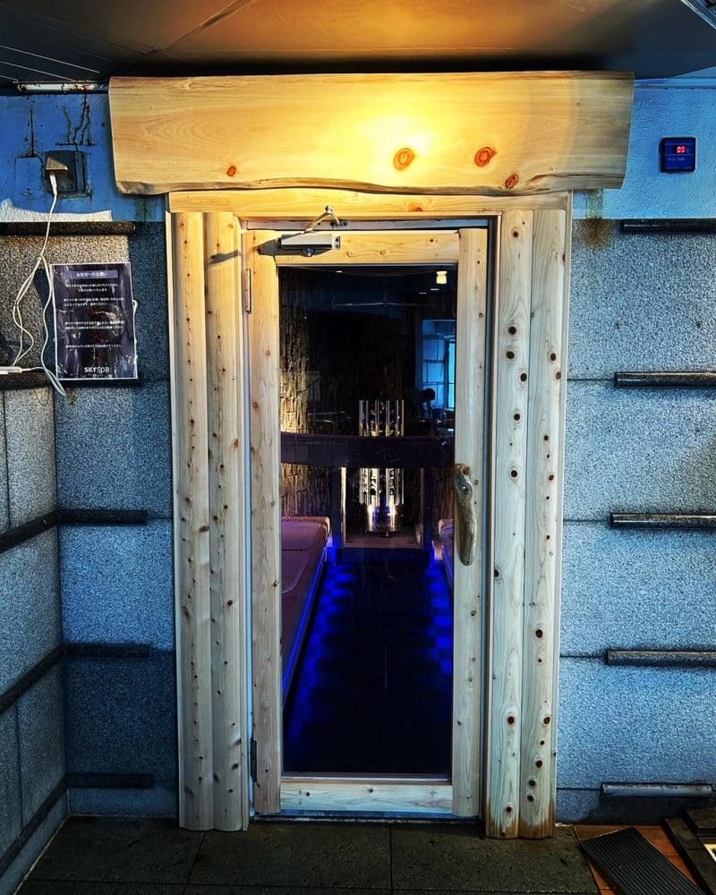 13F52C38 122F 49B6 9F0F 6CD7936C90E1